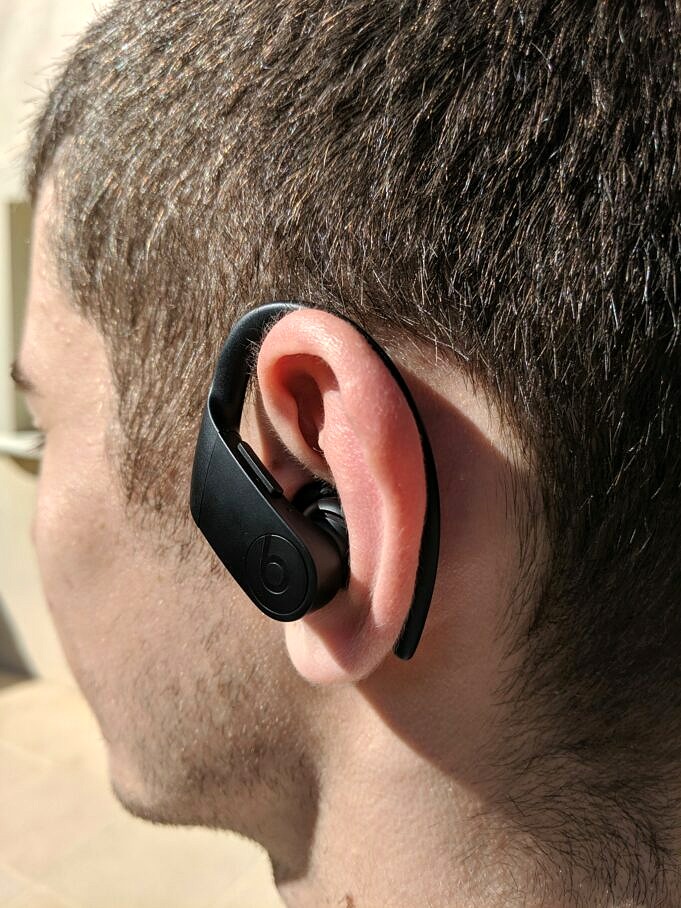 headphonesaddict 12 Meilleurs ecouteurs Pour Courir En 2021 Qui Ne Tombent Pas